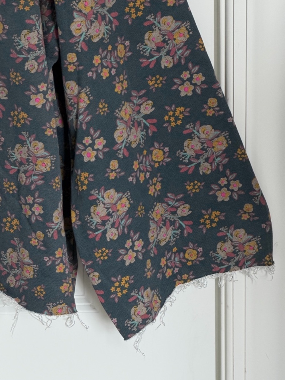 Natural Life State Floral Blooms Blue Easy Does It Sweatshirt 54547 - Picture 6 of 14